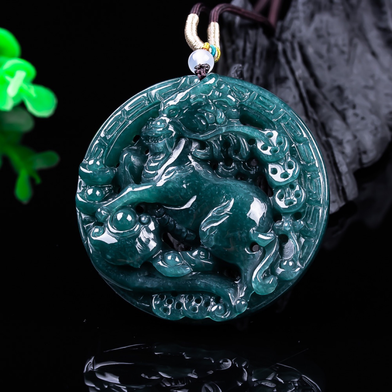 Women Accessories For Gift - Burmese Jadeite Dragon Pendant Gemstone Real