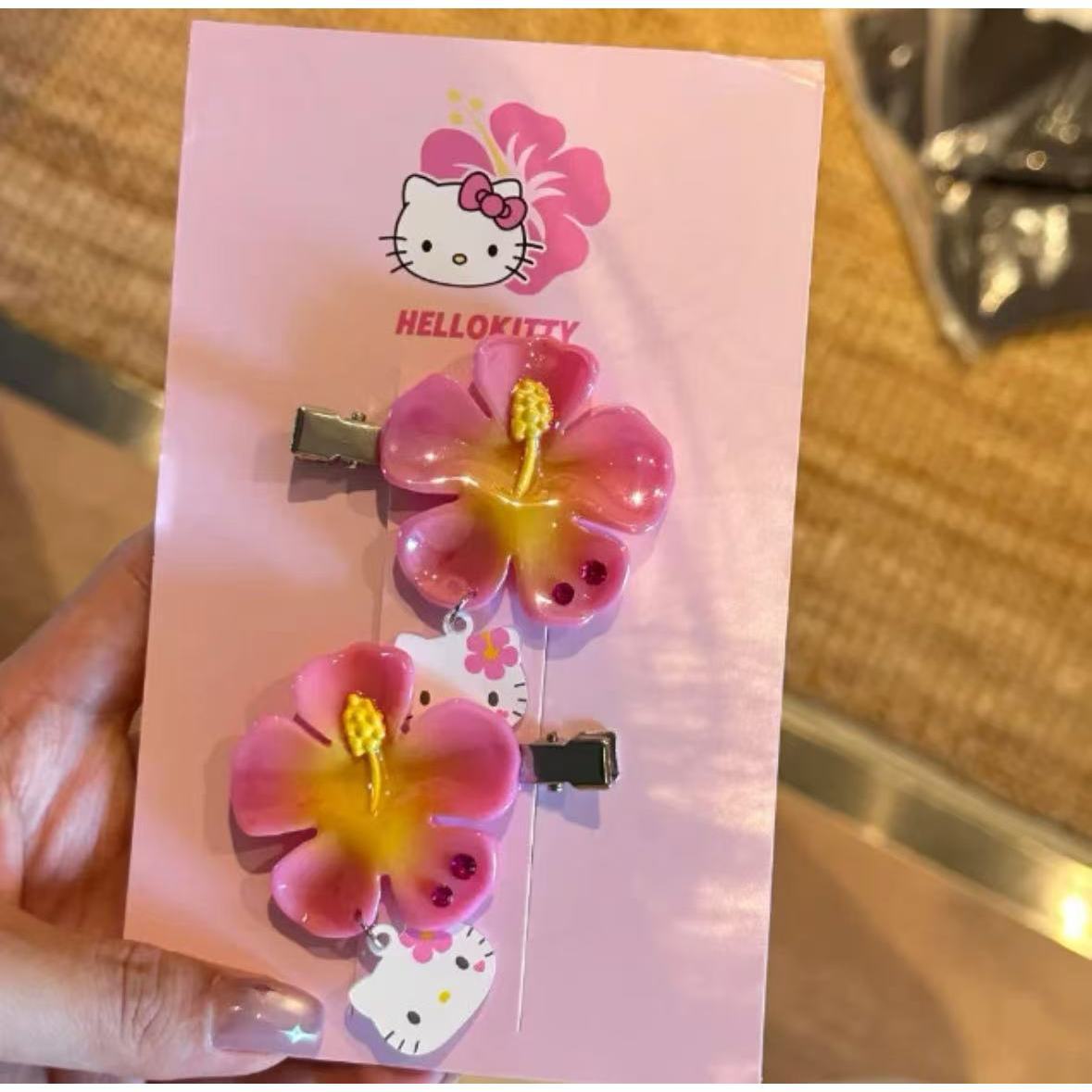Kawaii Sanrio Hello Kitty Flow - Women'S Accessories H&M recension och pris