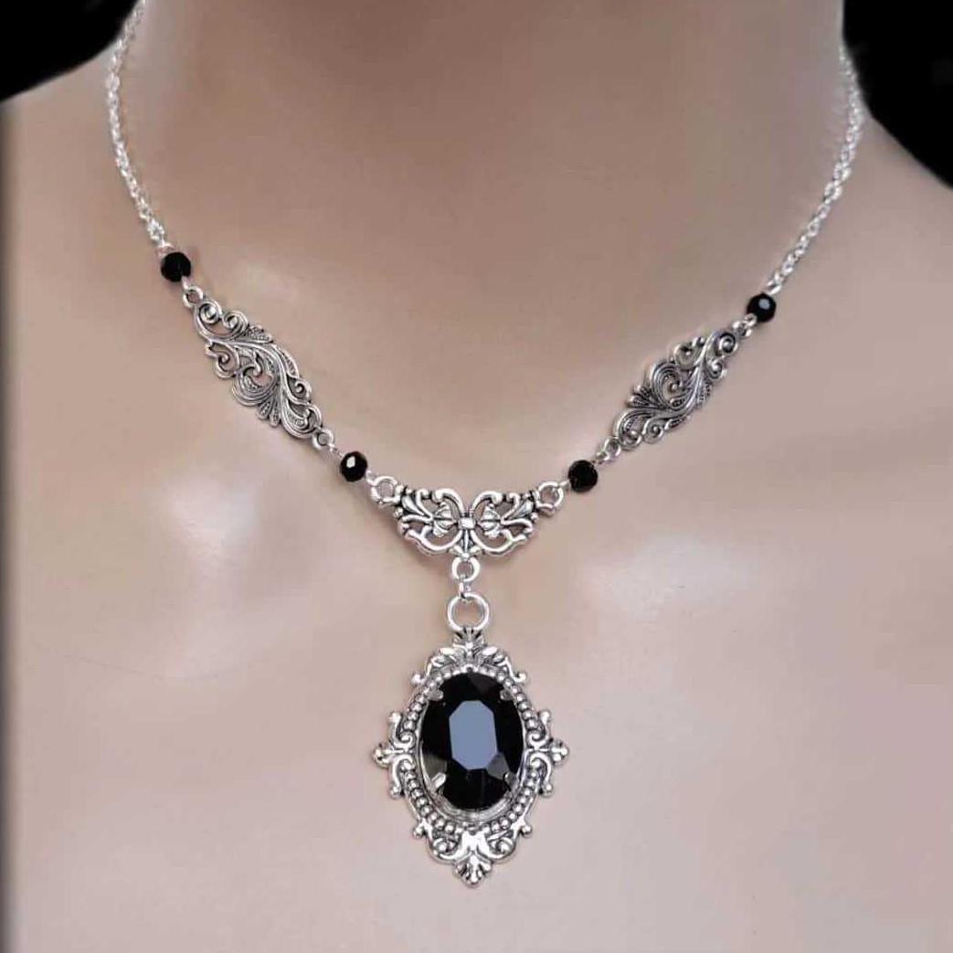 Purple Magic Water Drop Neckla - Women'S Victorian Accessories recension och pris