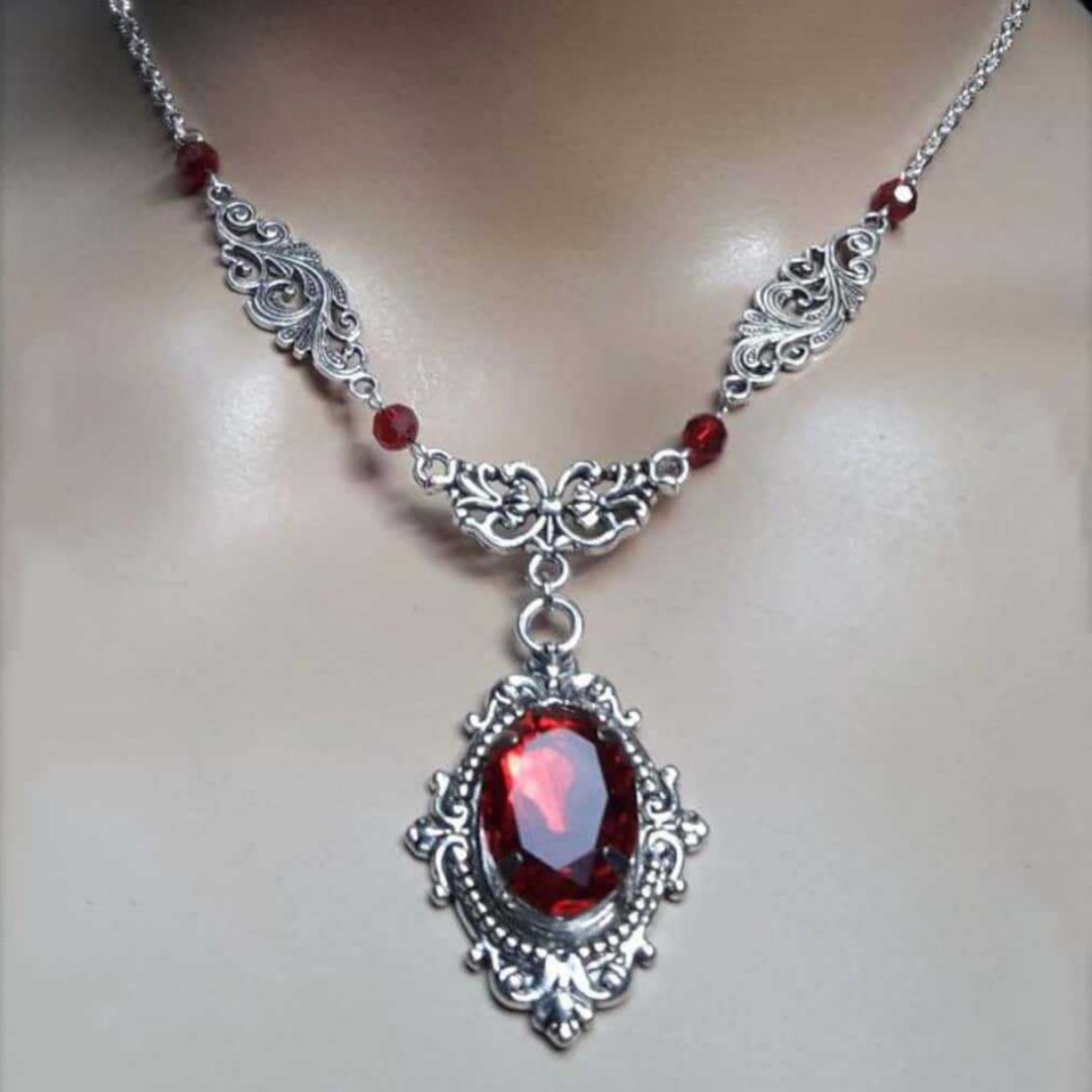 Purple Magic Water Drop Neckla - Women'S Victorian Accessories recension och pris