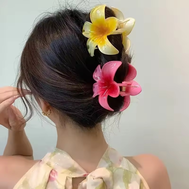  Bohemia Large Flower Acrylic - Women'S Accessories Accessorize recension och pris