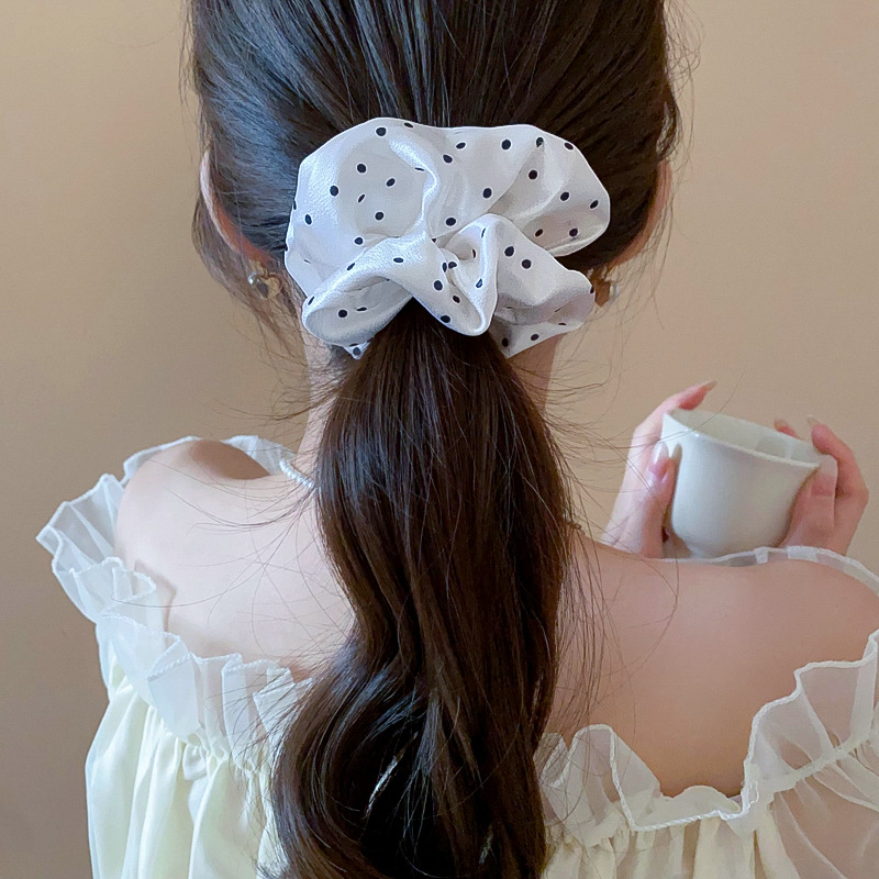 1/2 Pcs Black White Dot Hair S - Scrunchie Satin Set recension och pris